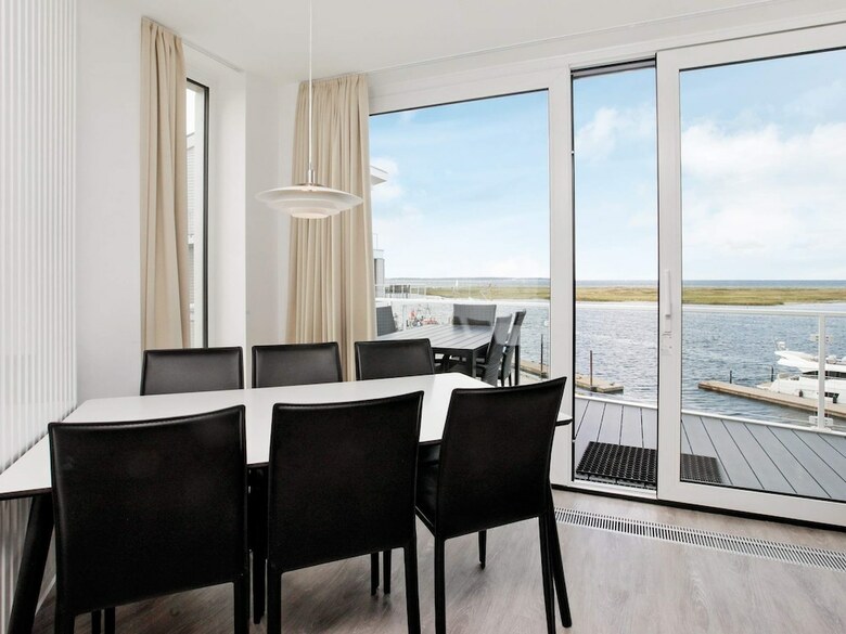 Apartamentos 5 Star Holiday Home In Wendtorf