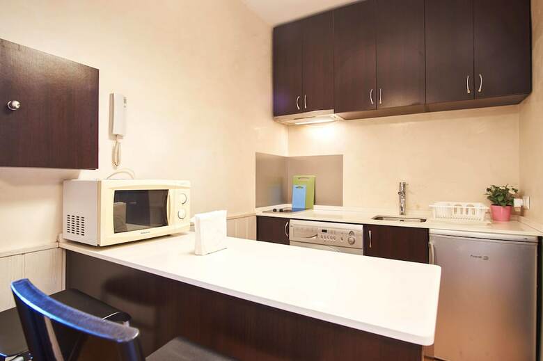 Apartamentos Conde Central Courtyard By Valcambre