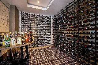 The Regency Apartment Hotel Menlyn