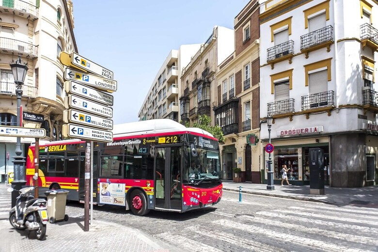 Apartamentos San Eloy Suite By Valcambre