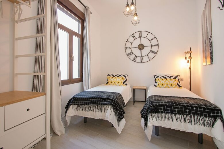 Apartamentos Cathedral Pool Penthouse By Valcambre