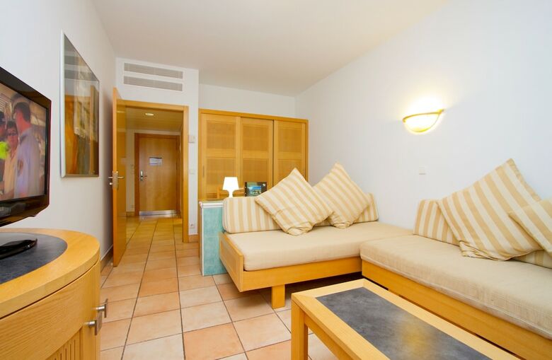 Playitas Aparthotel - Sports Resort