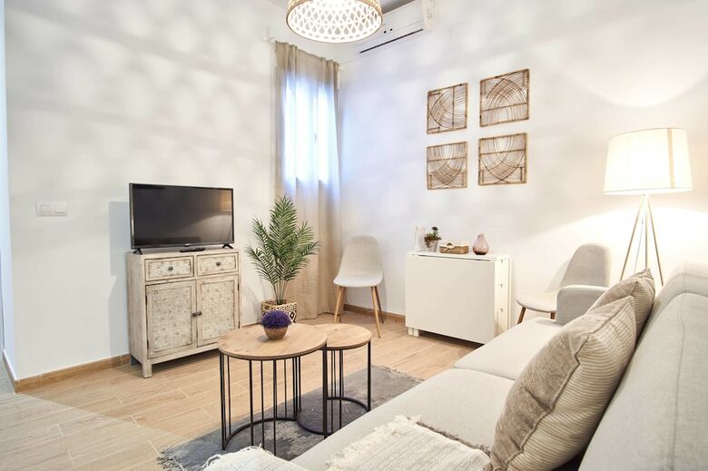 Apartamentos Segura Central Suite By Valcambre