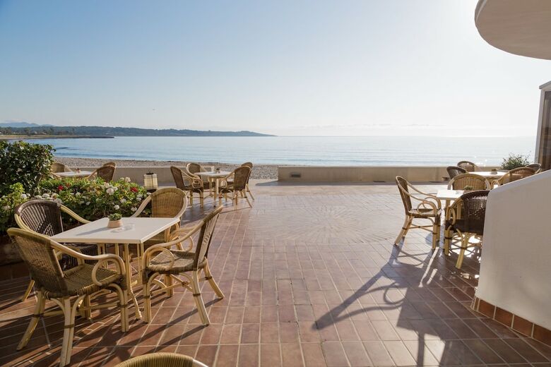 Hotel Club S'illot