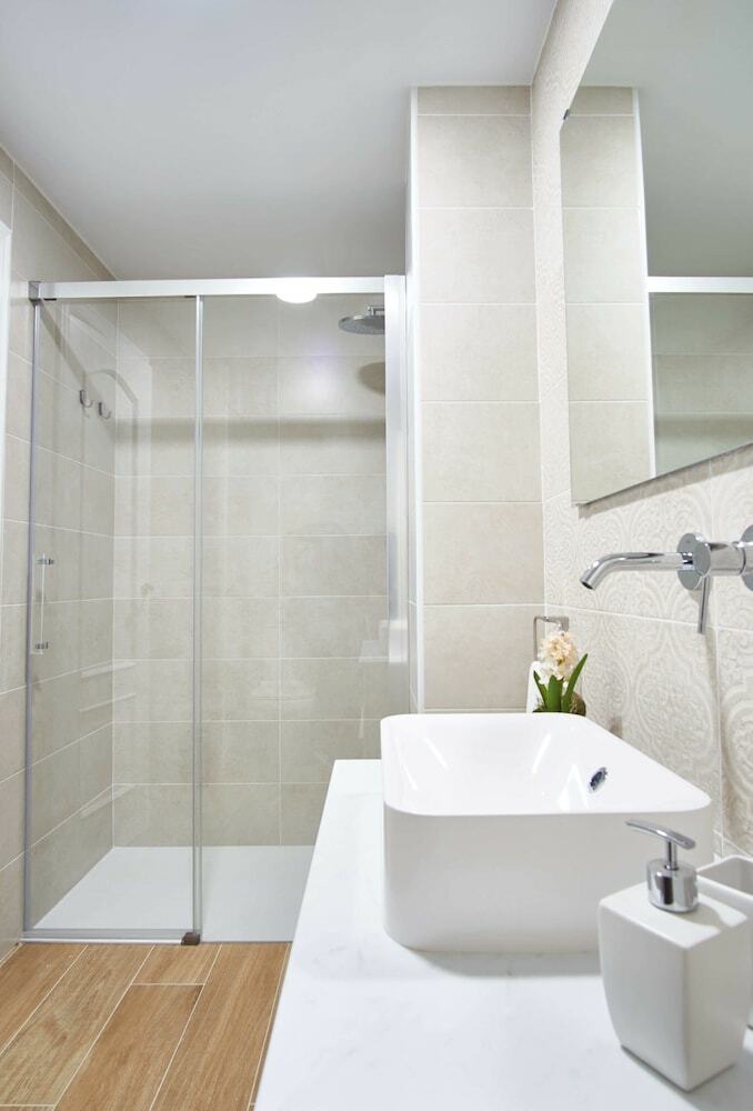 Apartamentos Arjona Riverside Deluxe By Valcambre