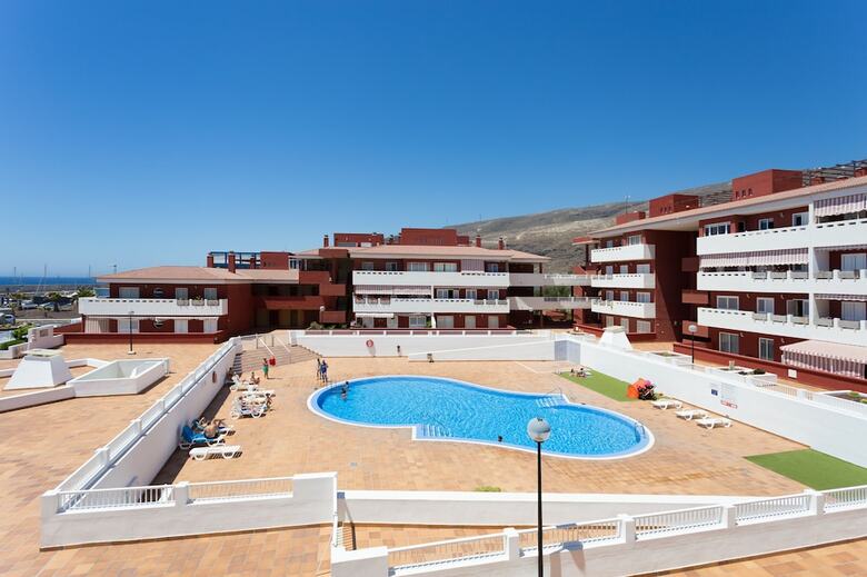 Apartamentos Homelike Sea Front Duplex Terrace Pool
