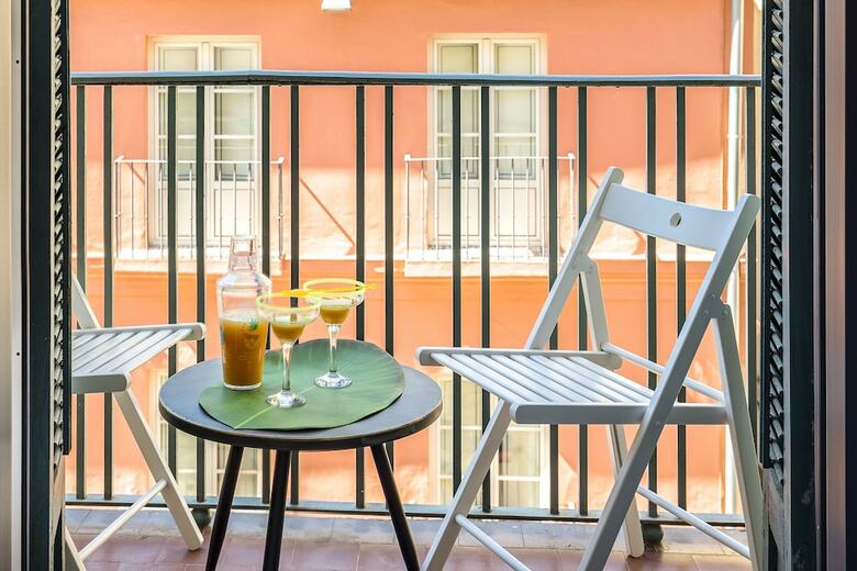 Apartamentos Living4malaga Granada Supreme