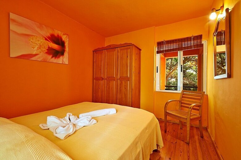 Apartamentos Finca Tropical