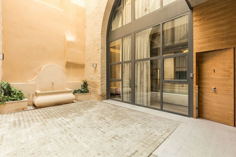 Apartamentos Suites Herrer�a de La Maestranza