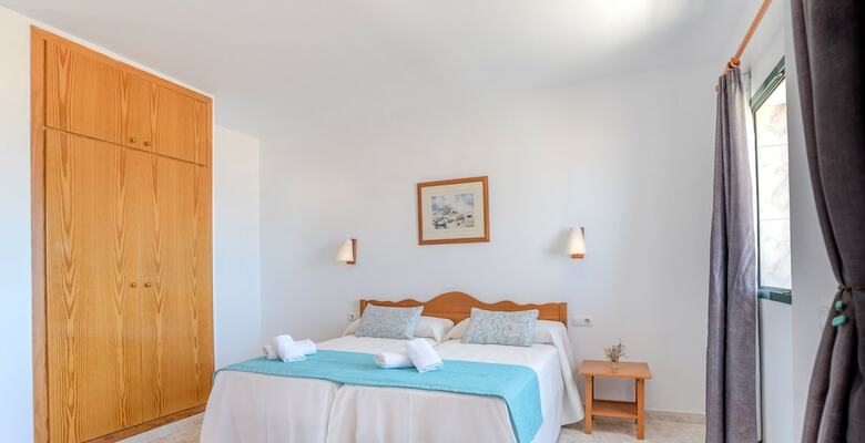 Apartamentos Cabo de Ba�os By Mij