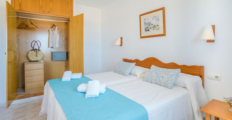 Apartamentos Cabo de Ba�os By Mij
