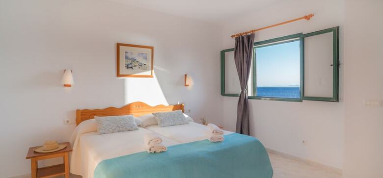 Apartamentos Cabo de Ba�os By Mij