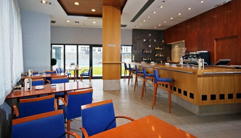 TRYP Valencia Oceanic Hotel