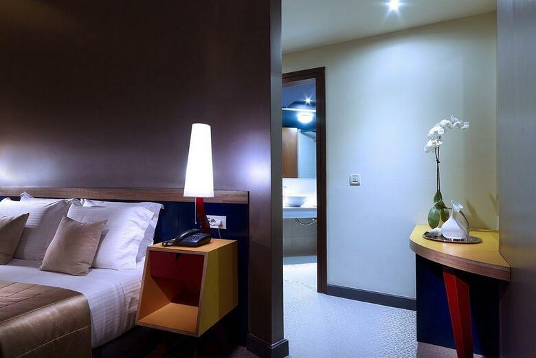 Lato Boutique Hotel