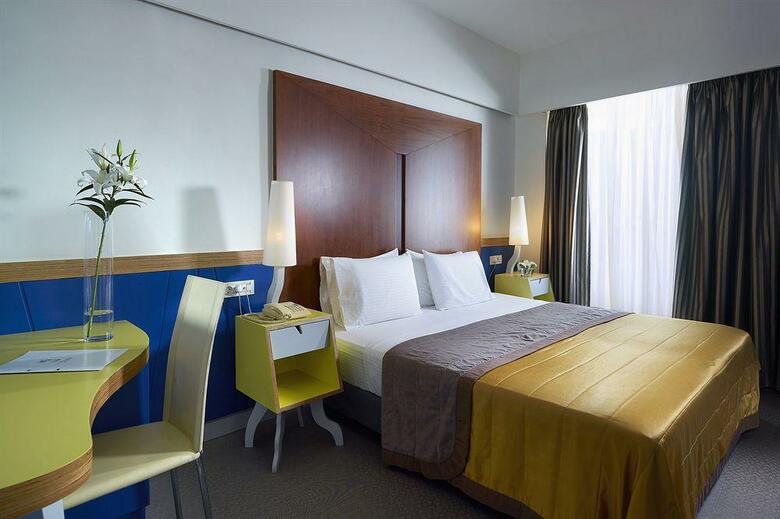 Lato Boutique Hotel