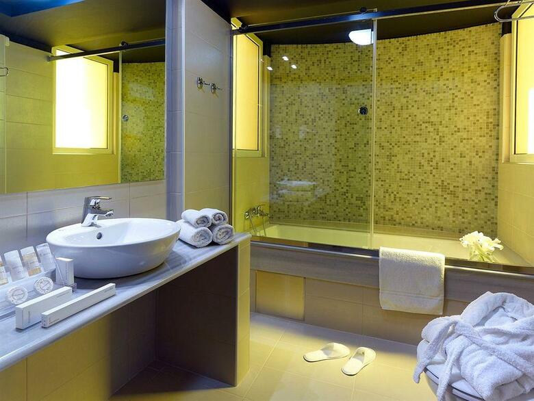 Lato Boutique Hotel