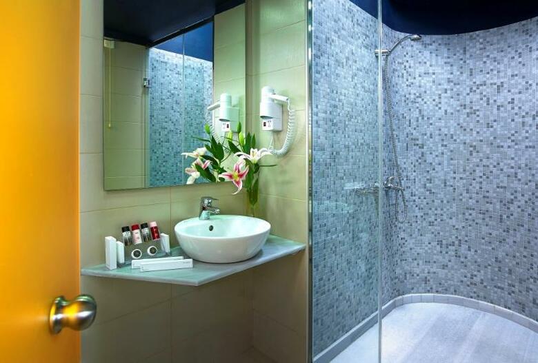 Lato Boutique Hotel
