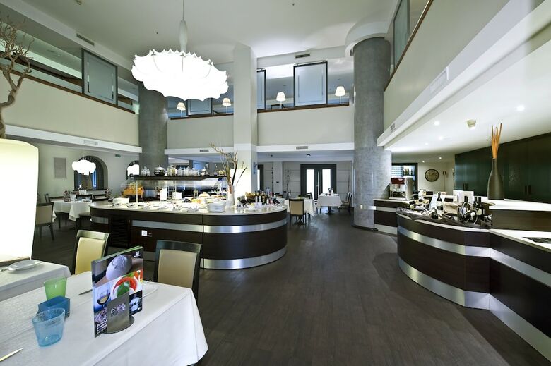 Hotel Holiday Inn Naples