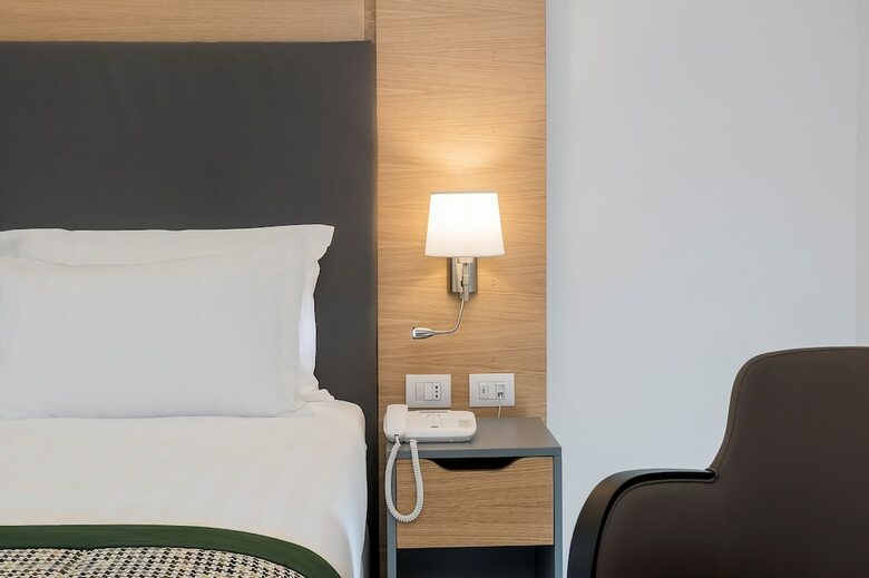 Hotel Holiday Inn Naples