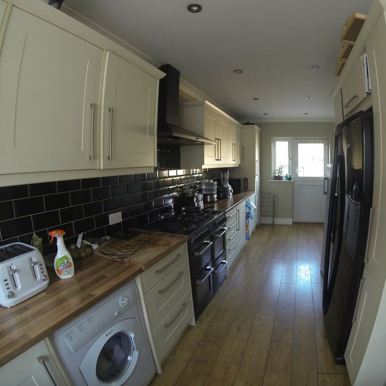 Beautiful Rooms Near Excel Center