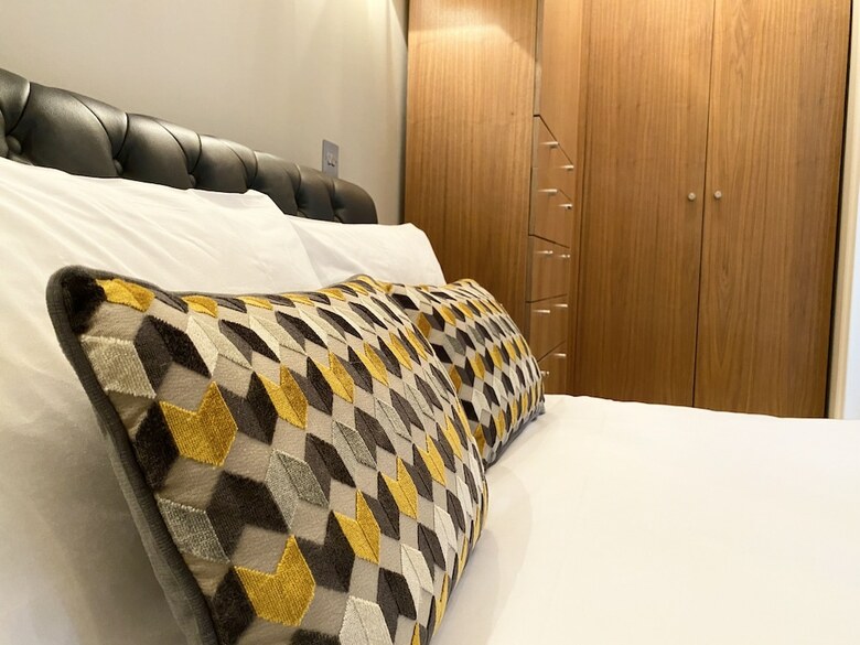 Apartment Next To Victoria Station
