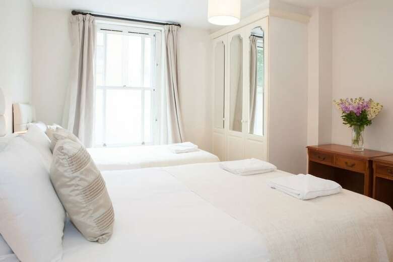 Apartment Next To Victoria Station