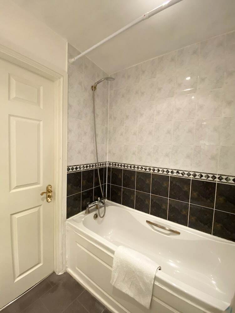 Apartment Next To Victoria Station