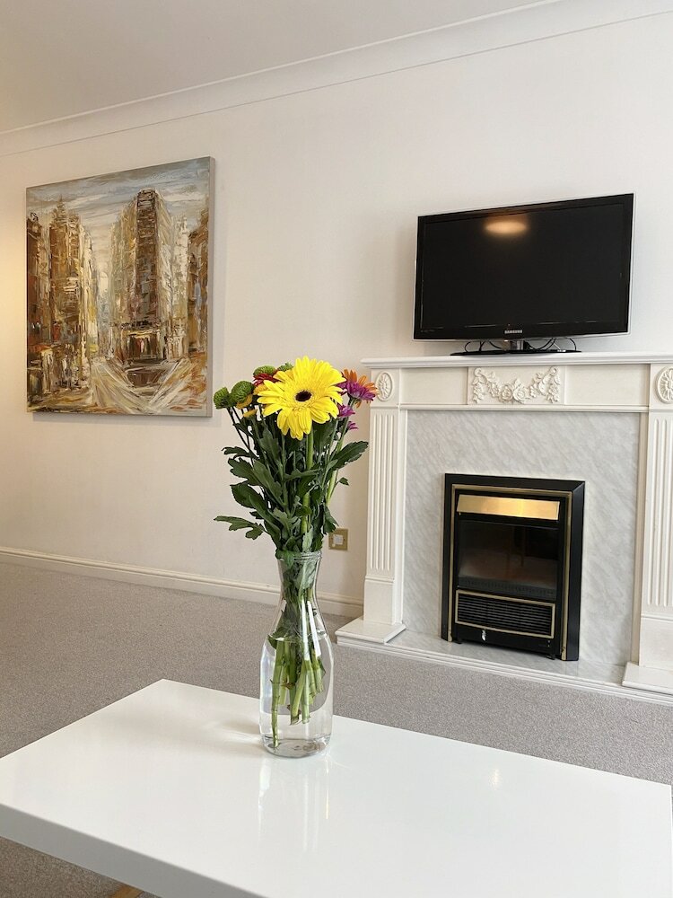 Apartment Next To Victoria Station