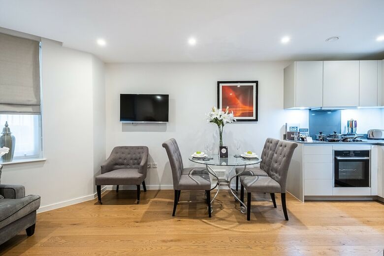 Lak Serviced Apartments