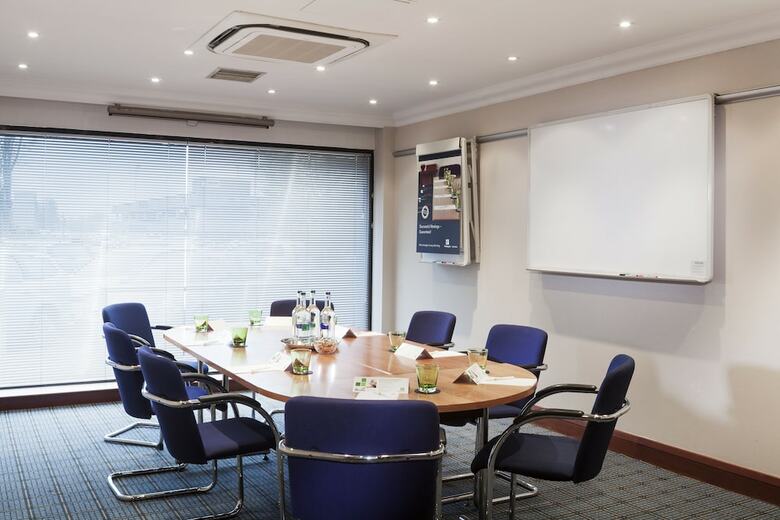 Hotel Holiday Inn Glasgow Airport