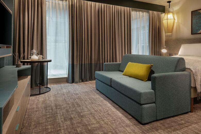 Aparthotel Staybridge Suites London Heathrow - Bath Road