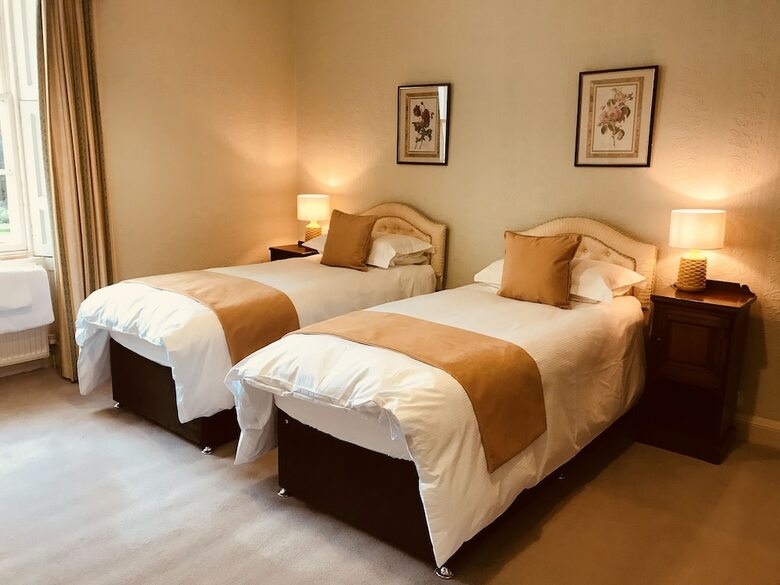 Bed & Breakfast West Plean House