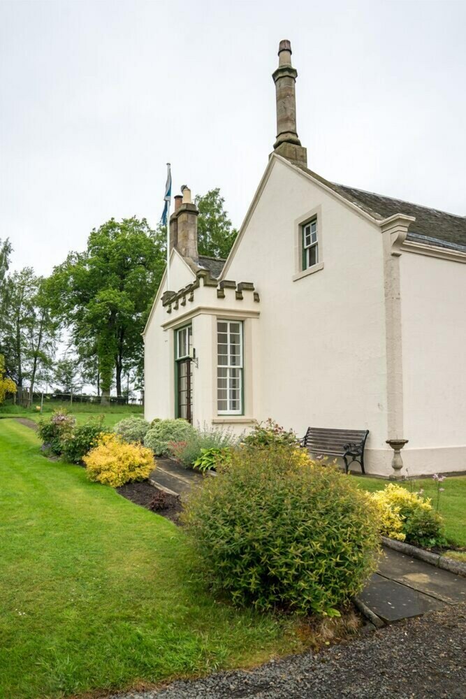 Bed & Breakfast West Plean House
