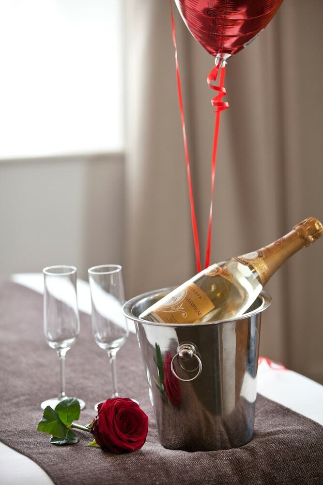Sure Hotel By Best Western Newcastle