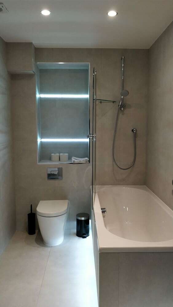 Apartamentos Access Tower Hill