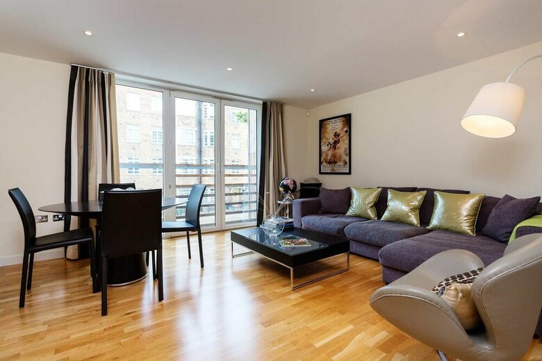 Island Apartment
