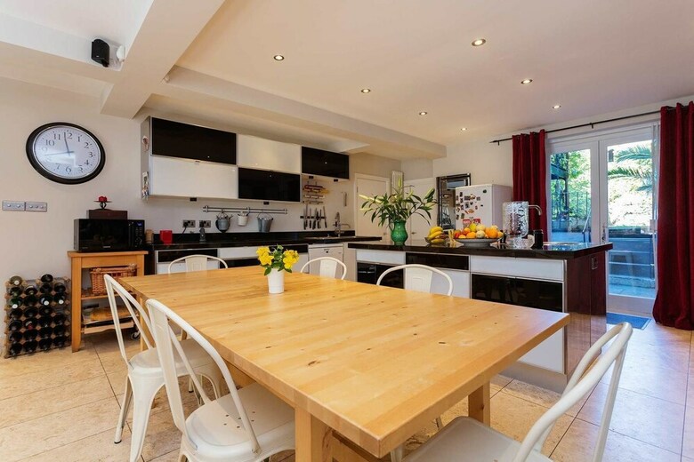 Apartamentos Veeve - Chepstow Villa