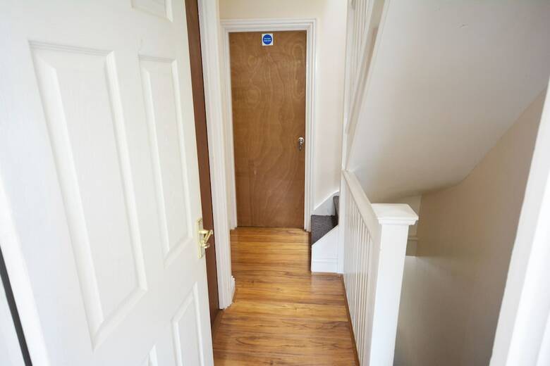 London Luxury 7 Bedroom Holiday Let