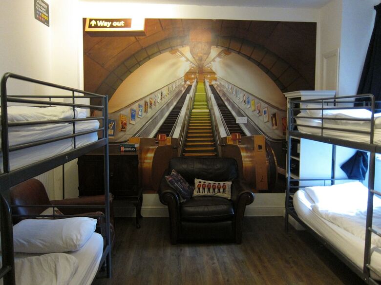 Hostal The Horse & Stables