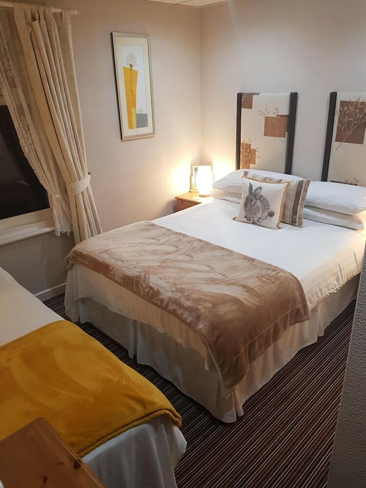 Rock Dene Hotel