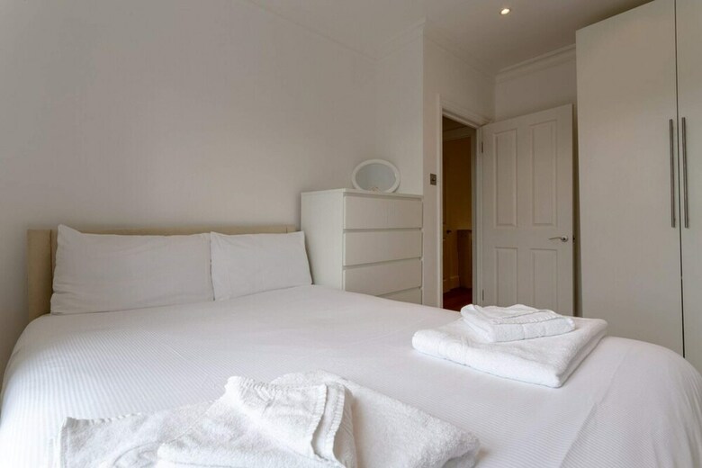 Apartamentos Charming, Spacious 1-bed Flat In Islington, London