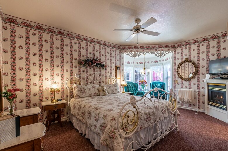 Apples Bed & Breakfast