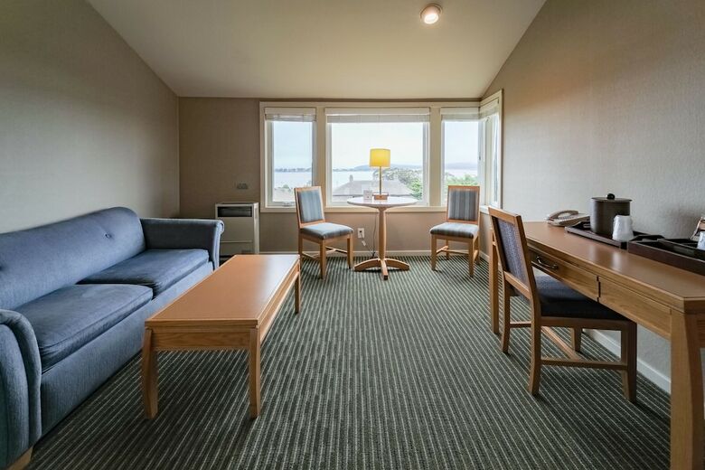 Hotel The Inn At The Tides