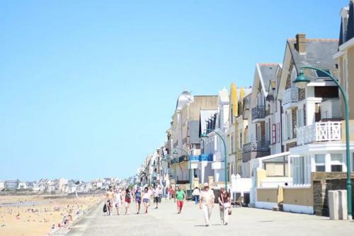 Apartamento Le Ruellan Charmant Duplex Proche Plage