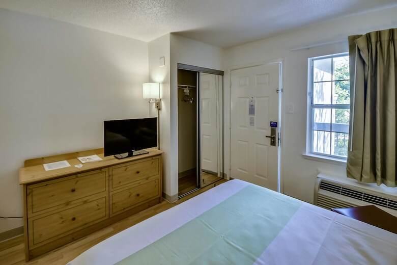 Motel Studio 6 Houston, Tx - Hobby South