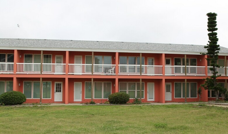 Aparthotel Executive Keys Condominiums On The Beach
