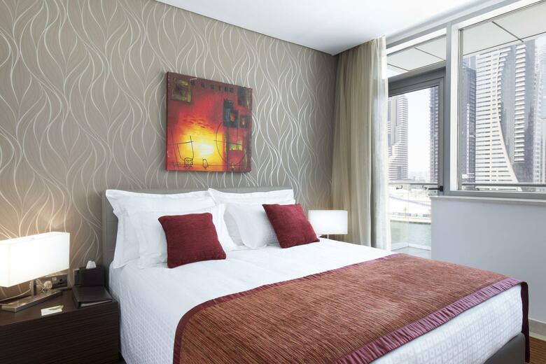Avenue Hotel