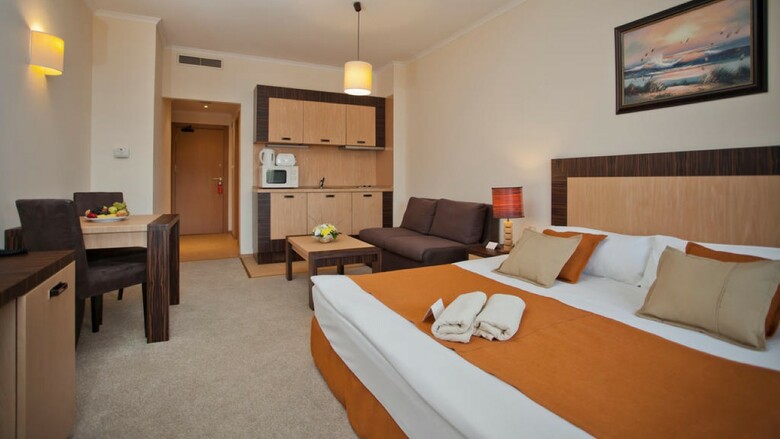 Hotel Dit Majestic Beach Resort