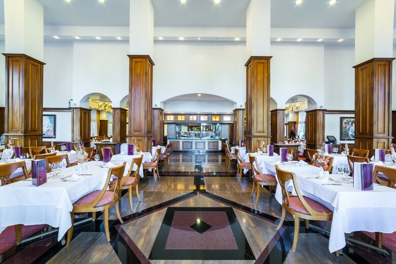 Hotel Royal Palace Helena Sands