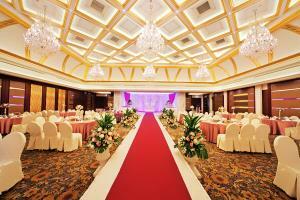Majesty Plaza Hotel Shanghai